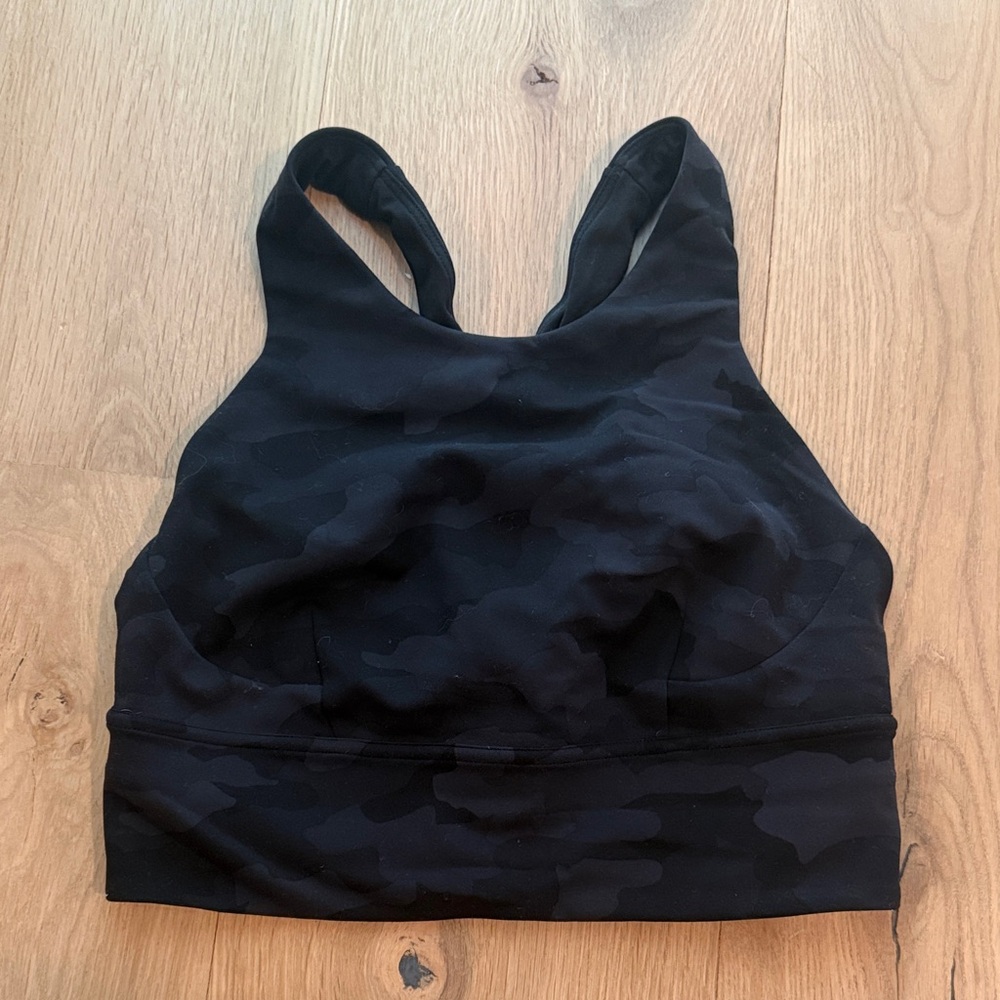 Lululemon Medium Support Racer Back Black Camo Women's Sports Bra size 6